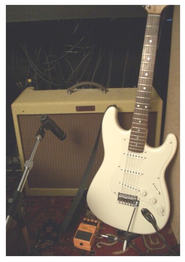 Strat und Fender-Combo
